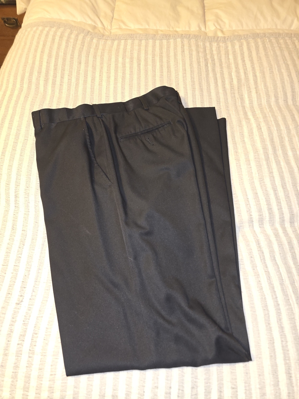 Men's Classic Black Haggar Dress Pants 34x34